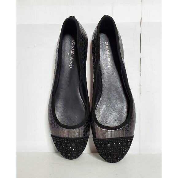 Donald J Pliner Great Snakeskin Cap-Toe Ballet Flats 7 - Picture 6 of 9